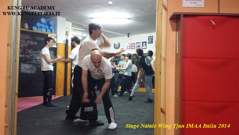 Kung Fu Academy Caserta di Sifu Mezzone Italia IMAA scuola wing tjun chun tsun www.kungfuitalia.it difesa personale arti marziali mma pilates tai chi lotta cinese chi kung (21)